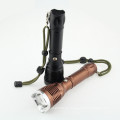 XPE Gebrauch 18650 nachladbare Batterie-kampierende Taschenlampe mit 3 AAA trockener Batterie